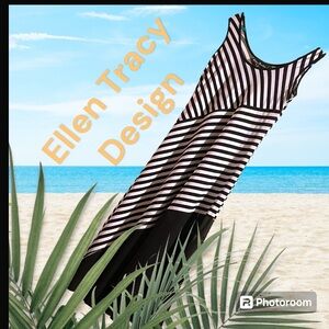 ELLEN PARKER Black & White stripes Round Neck Sleeveless Asymmetrical Maxi SZ S